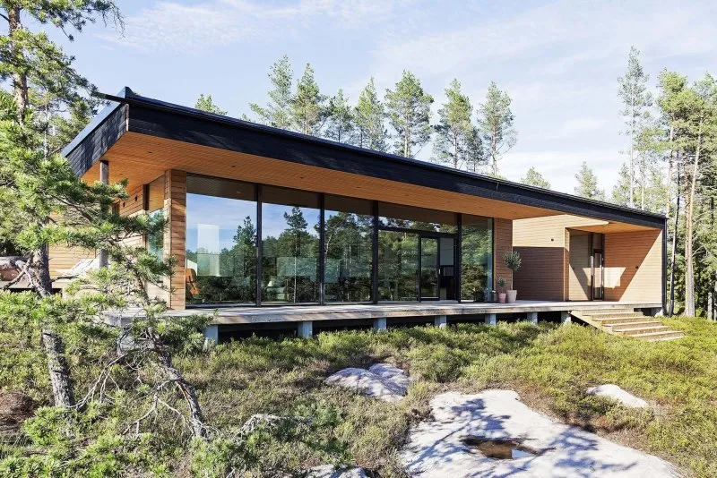 Каркасный летний домик с террасой