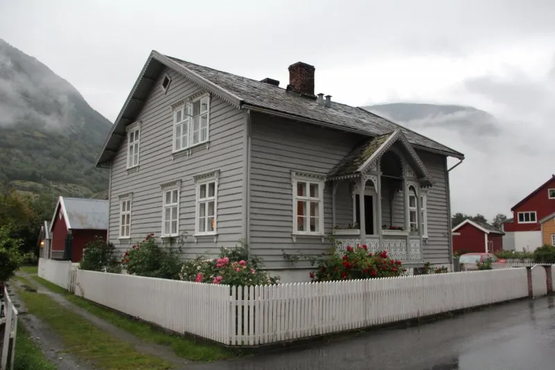 Лаердаль деревня в Норвегии